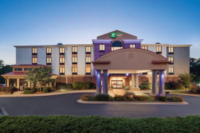  Holiday Inn Express Hotel & Suites Lavonia, an IHG Hotel  Лавония